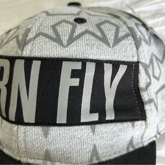 BORN FLY NWT! Men's Flat Bill Cap SnapBack‎ Moisture Sweatband Blk/Wht/Silver - Picture 4 of 11